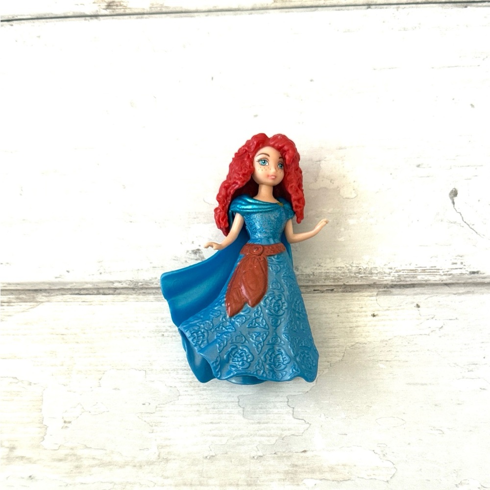 Disney Princess Merida Brave Movie Doll Toy Figurine Girls Kids Snap On Dress